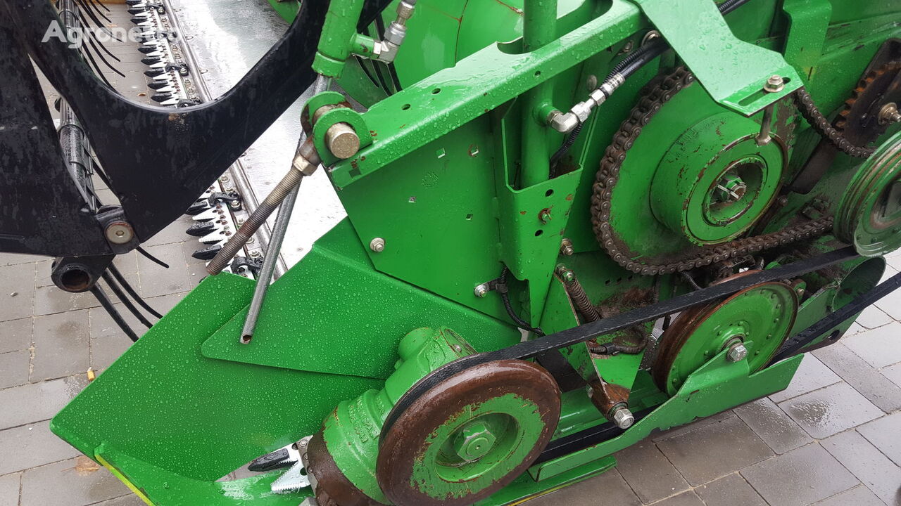 John Deere 630Flex grain header