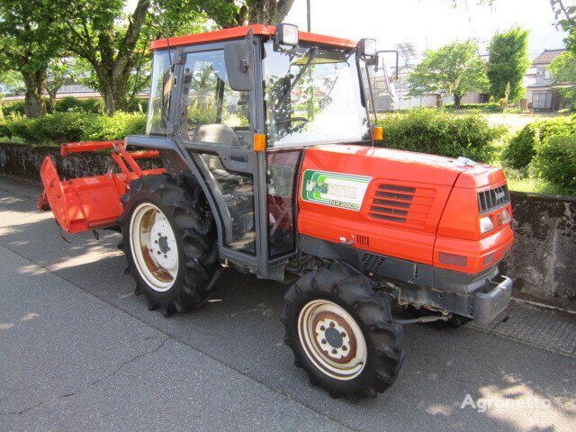 Hinomoto NX260 mini tractor