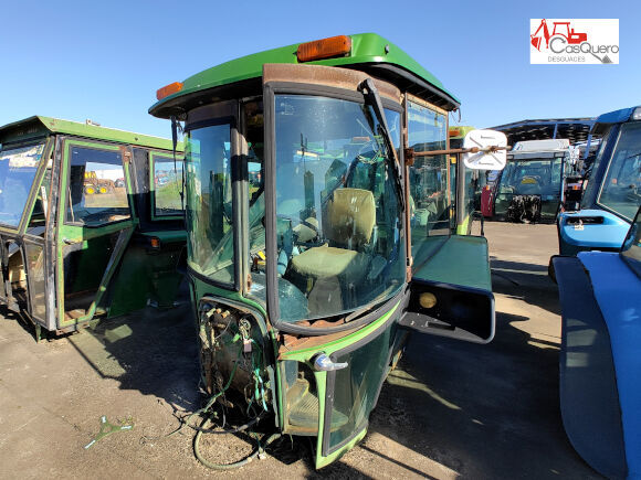 cabin for John Deere 4040 wheel tractor