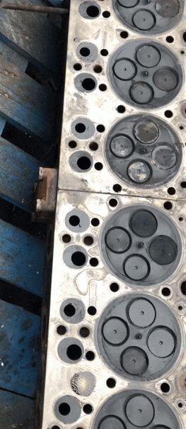 cylinder head for wheel tractor