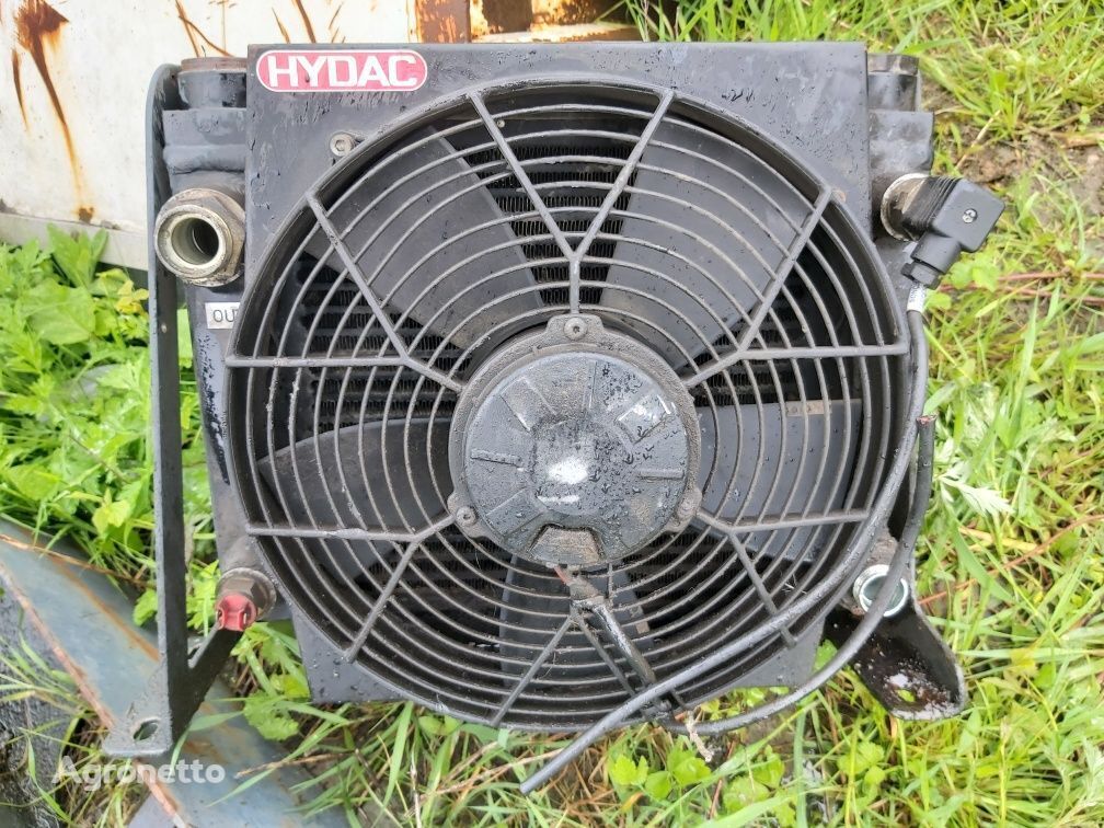 HYDAC engine oil cooler for SMA Rousseau mower