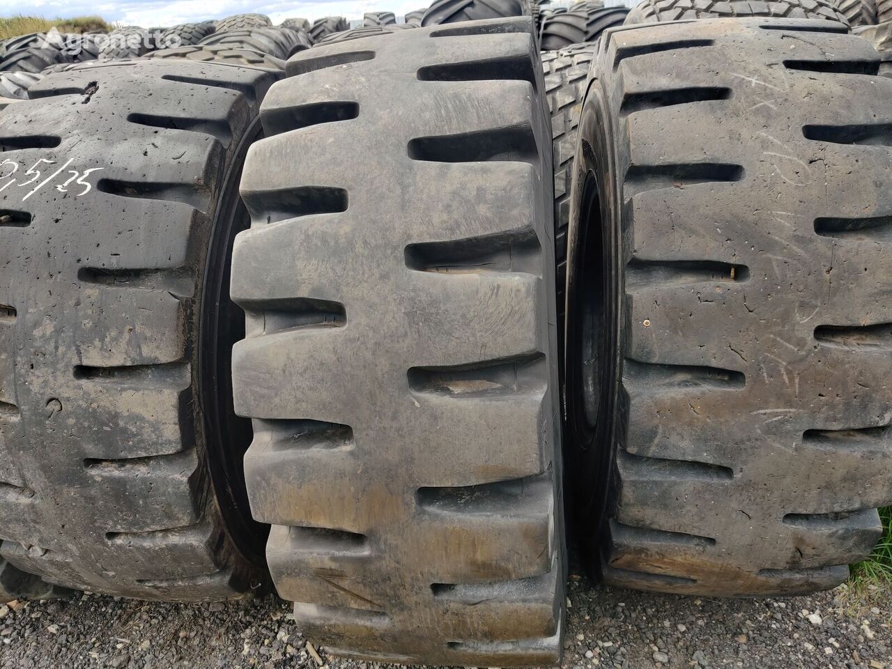 Michelin 1400R24,17.5R25, 20.5R25,23.5R25,26.5R25,29.5R25 tractor tire