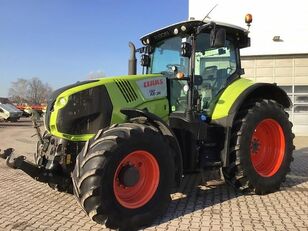 Claas AXION 810 wheel tractor