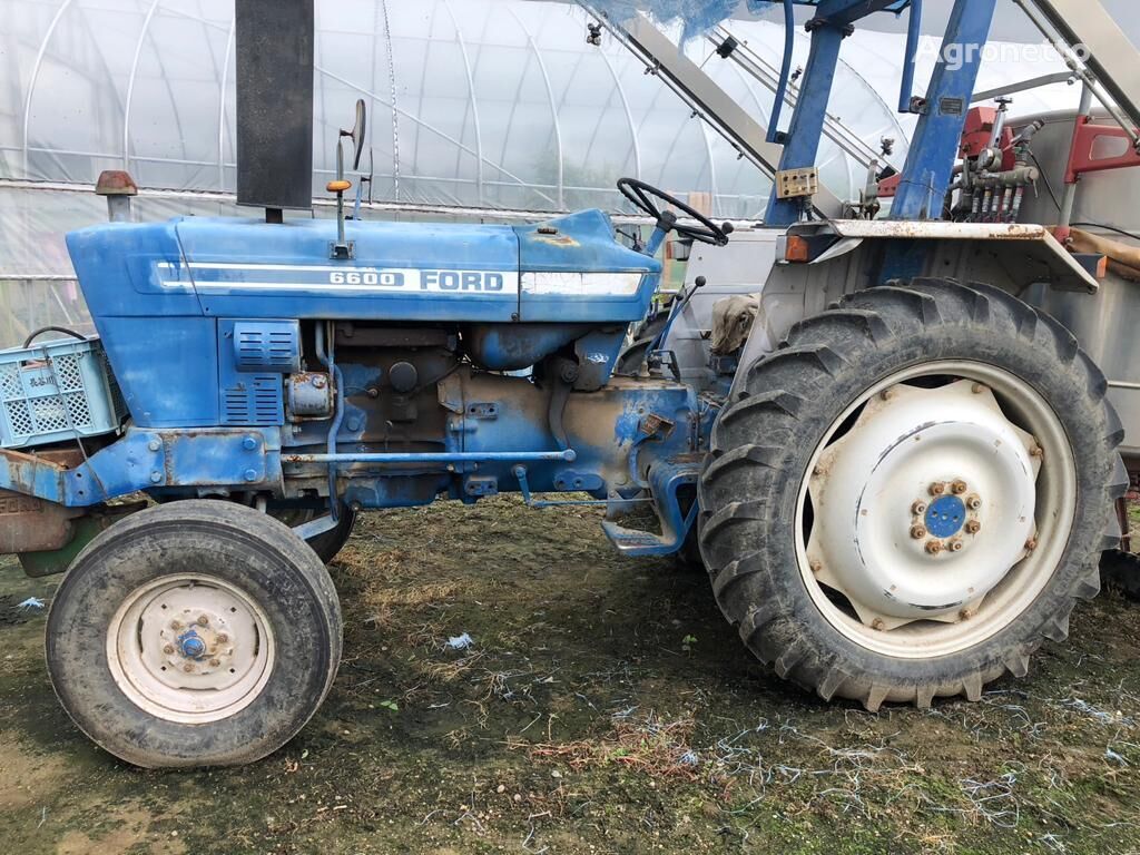 Ford 6600 wheel tractor