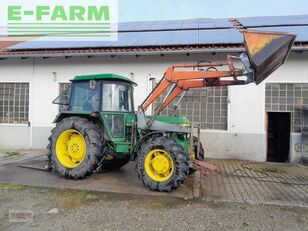 John Deere 2140 wheel tractor