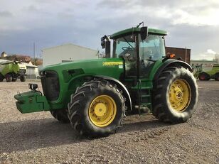 John Deere 8320 wheel tractor