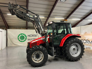 Massey Ferguson 5435  wheel tractor