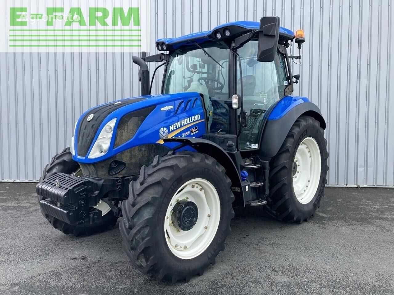 New Holland t5.120 autocommand wheel tractor